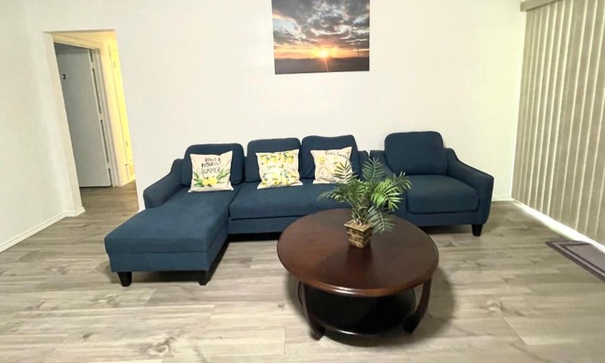 Plano House | Cozy Room in Downtown Plano - Family-Friendly Stay