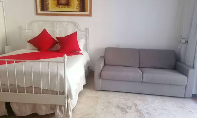 Reparto Ibarra Apartment | Cozy Apartment Monocal in Boca Chica with Pool and Breakfast