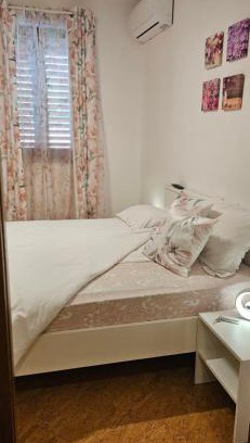 Vilanija House | Private Entrance Room Kris: 4-Star Comfort & Family-Friendly