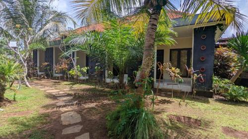 Pecatu House | Budget-Friendly Retreat at Room Mari Posa Cottage #4