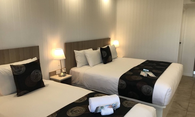 Kingaroy Hotel | Eco-Friendly Stay at Room Motel Kingaroy East - 8.6/10 Rating
