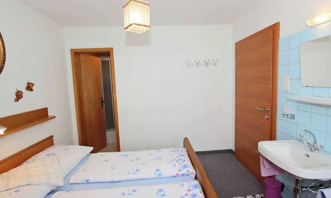 Tobadill Apartment | Relaxing Double Room with Shower at Haus Mühlhof