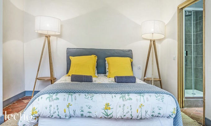 Rustrel Bed & Breakfast | Room Nonna I Parenthèse en Luberon I Electio