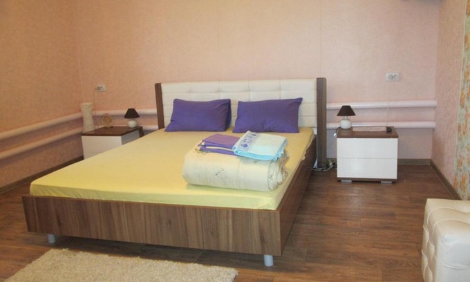 Boguchar House | Pet-Friendly Retreat on Kotova Street - Rated 10/10!