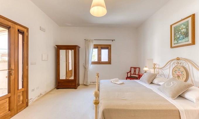 Presicce Apartment | Room 'Stella - 7' with Private Terrace, Wi-Fi and Air Conditioning