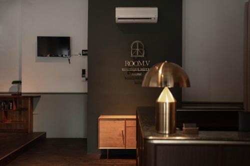 Pegawai Hotel | Convenient Rooms at Jalan Sultanah with Breakfast Included