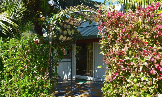 Pihaena House | Room Vaihau 4 pax beach access, air-conditioned kitchen bathroom, free breakfast