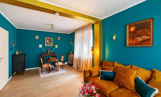 Ruettenscheid Apartment | Room 'Vintage Suite' with Wi-Fi