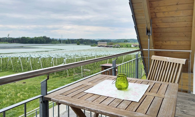 Waggershausen Apartment | Room 'Waldzimmer' with Shared Terrace, Shared Garden and Wi-Fi
