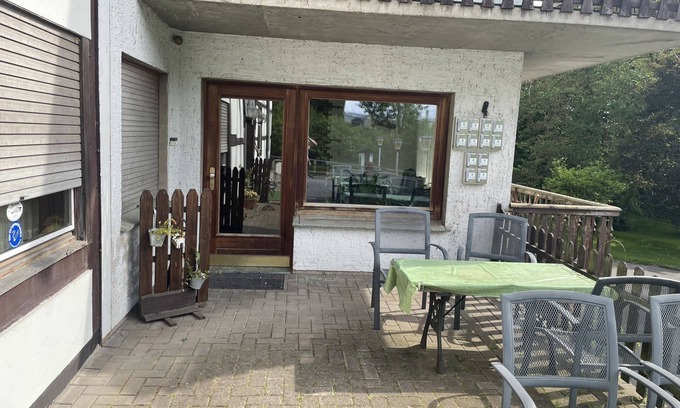 Schieder-Schwalenberg House | Cozy Room with King-Size Bed & Pool Access Awaits You