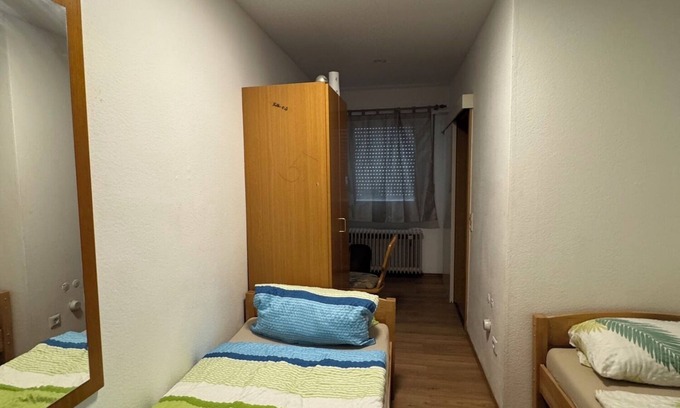 Berg Apartment | Room 'Zimmer 9' with Wi-Fi
