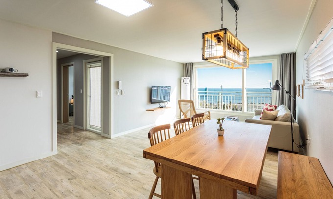 Namwon Condo | Oceanfront Roomat 155: Guest Rated 9.2 with Breakfast
