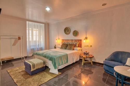 Barbate Hotel | ROOMQUEO - Adults-Only Retreat with Oceanfront Views