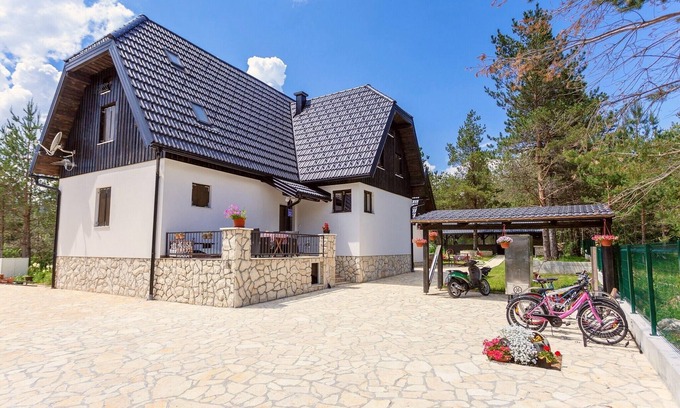 Rudanovac Apartment | Discover Rooms Željko in Beautiful Rudanovac, Croatia