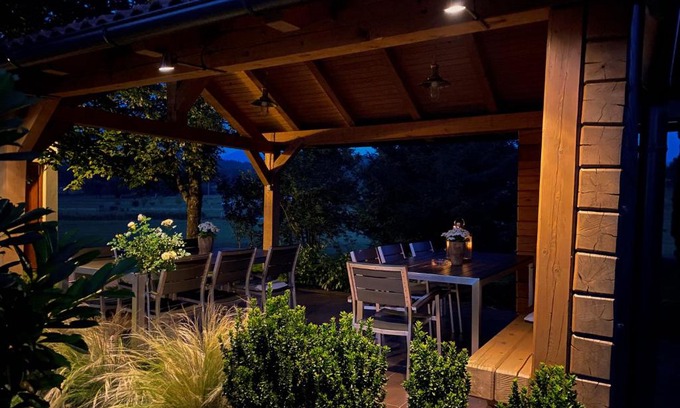 Prestranek Bed & Breakfast | Unmatched Comfort at Rooms Gril: Breakfast Included