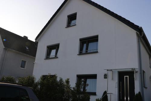 Unterrath Hotel | Comfortable Rooms in Düsseldorf Close to Airport & Fair