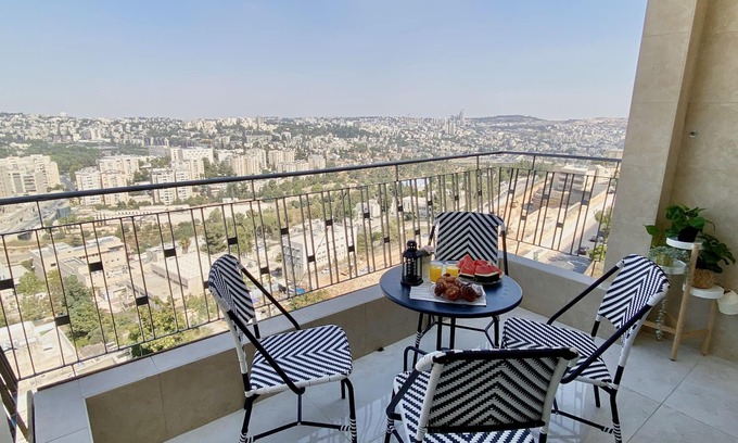 Jerusalem Apartment | Spacious 4BR Bayit VeGan with Scenic Balcony Views