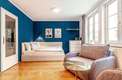 Wieden Apartment | Roomy studio for 2 - 4 in hip area & free parking