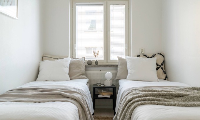 Kruununhaka Apartment | Experience Roost Kristian: Family-Friendly with Breakfast Included
