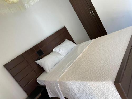 Kireka Hotel | Roots Recreational Center