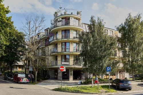 Swinoujscie Apartment | Pet-Friendly Rosa Weneda with Ocean View Awaits You
