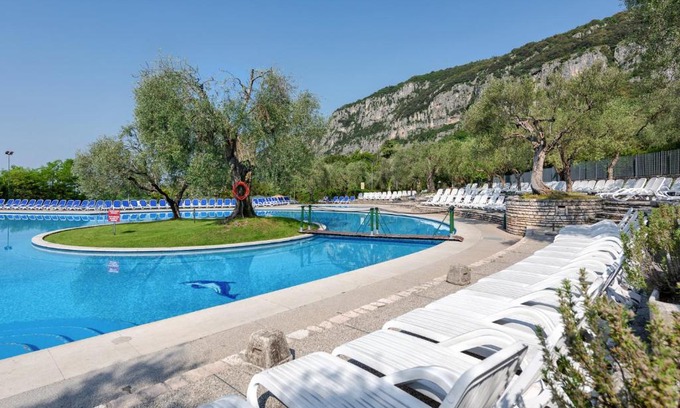 Corno Apartment | Budget-Friendly Rosabianca with Pool & Pet-Friendly Amenities