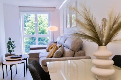 Lugo Apartment | Family-Friendly Retreat at Rosalia Park - Guest Rated 10/10