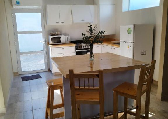 Coronel Pringles Apartment | Family-Friendly Retreat at Rosana Mariel - Rated 10/10!