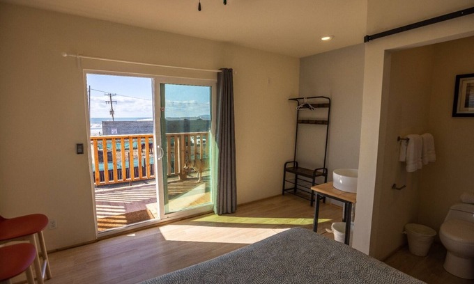 Rosarito Apartment | Ocean View Rosarito Beach Rooms with Spa & Breakfast