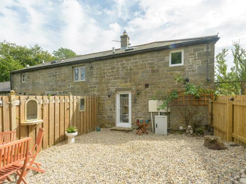 Edlingham House | Discover Rose Cottage: 4-Star, Pet-Friendly Retreat