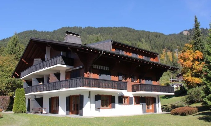 Villars-sur-Ollon Apartment | Inviting Rose des Vents 4: Lake View, Spa & Breakfast