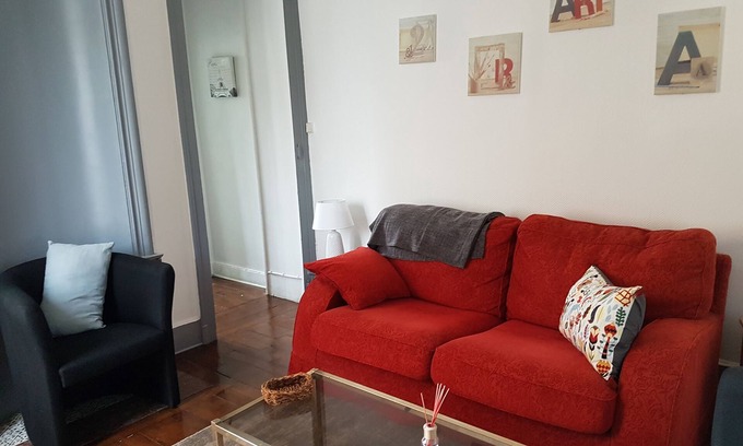 Nancy City Centre Apartment | Top-Rated ROSE LOGIS: Enjoy Breakfast Near Stan and Pep