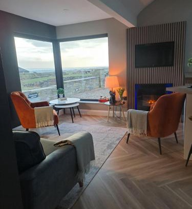 Liscannor Apartment | Rose Meadow Lodge – 4-Star Retreat Rated 9.9 by Guests
