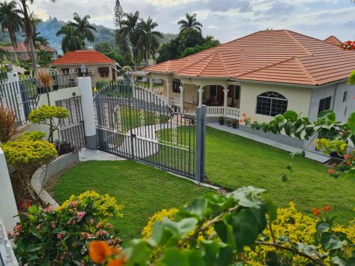 IronShore Estates Apartment | Rose View Apartment: 4-Star Retreat with Top Guest Ratings