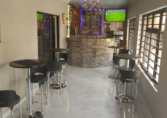 Lusaka Bed & Breakfast | Guest Rated 9/10 at Rosebel Garden Lodge - Family Friendly