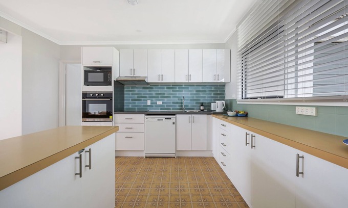 Warrnambool Apartment | Perfect Getaway at Rosella Perch Near Warrnambool Racecourse