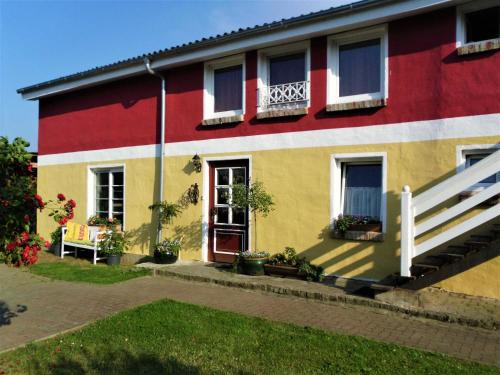 Tilzow Apartment | Comfortable Rosenhof Ferienwohnungen with Family-Friendly Amenities