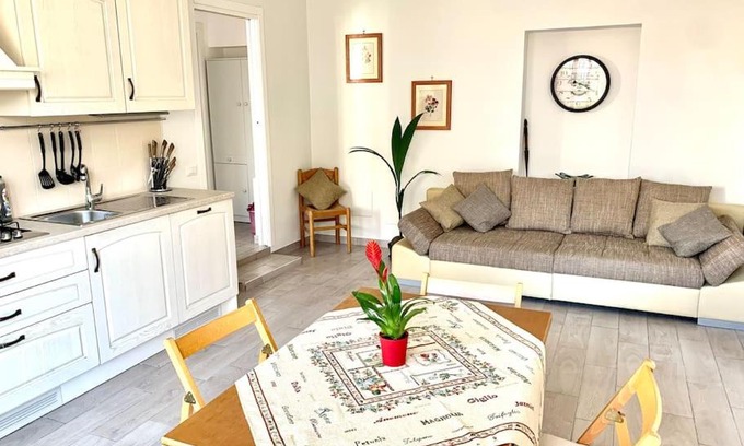 Roseto degli Abruzzi Apartment | Guest Rated 10/10: Roseto Beach Family-Friendly Apartment