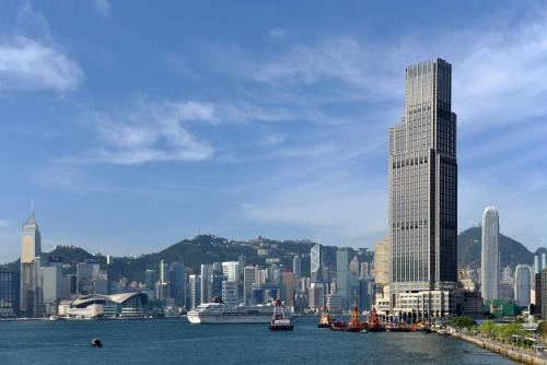 Tsim Sha Tsui Hotel | Luxury Stay at Rosewood Hong Kong with Pool & Breakfast