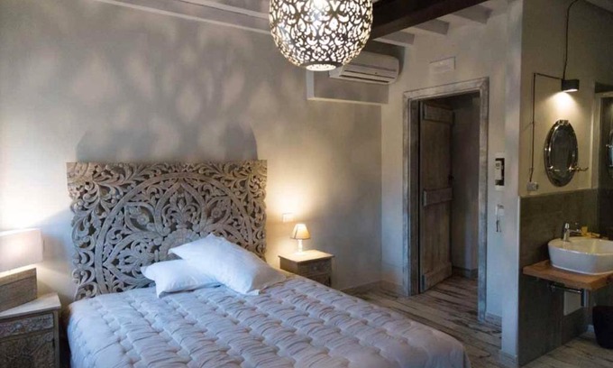 Cavriago Hotel | Discover ROSSOdiVino: Guest Rated 9/10 with Breakfast Included