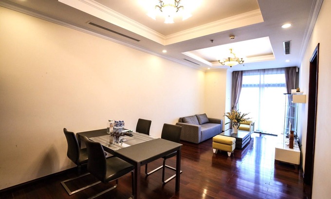 Thanh Xuan Apartment | Elegant 5★ Royal Apartment at Vinhomes Hà Nội with Spa