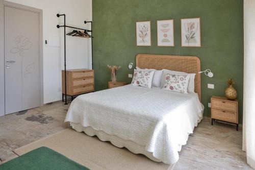 Luogosanto Bed & Breakfast | Top-Rated ROTAREDDU B&B - Child Friendly Retreat Awaits