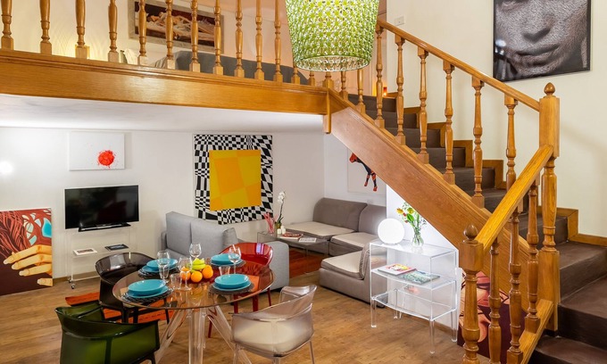 Rione VIII Sant'Eustachio Apartment | Discover Rotonda 23: Loft with Spa Near Pantheon, Rated 9.8
