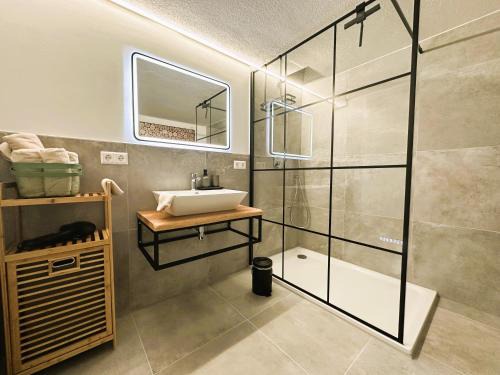 Rottweil Apartment | Family-Friendly Rottweiler Ferienwohnung with High Ratings