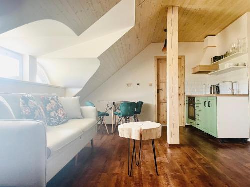 Borova Lada Apartment | Cozy Studio Meandra: Guest Rated 8.3/10 for Your Stay