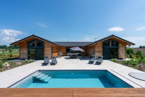 Smetanova Lhota Villa | Oceanfront Retreat at Roubenka Smetanka - Rated 10/10