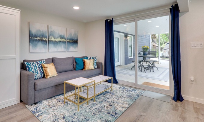 Brushy Bend Park Apartment | Round Rock Vacation Rental with Spa and Kitchen Amenities