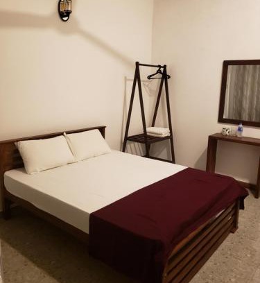 Kudapaduwa House | Rovers Lodge