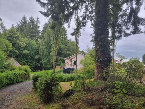 North Kessock House | Pet-Friendly Rowanlea Cottage with 9.7/10 Guest Rating