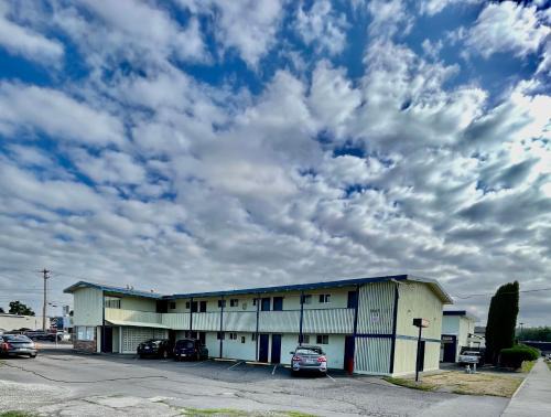 Auburn Hotel | Family-Friendly Stays at Royal A Motel for Memorable Vacations